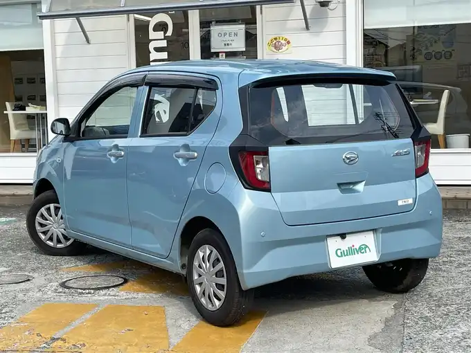 車両画像03