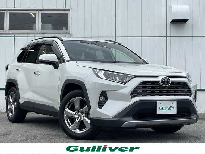 新着情報“ＲＡＶ４G”2020年式ホワイトパールクリスタルシャイン入荷しました！