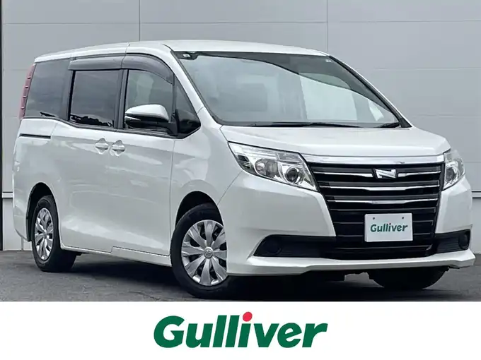 新着情報“ノアX”2015年式ホワイトパールクリスタルシャイン入荷しました！