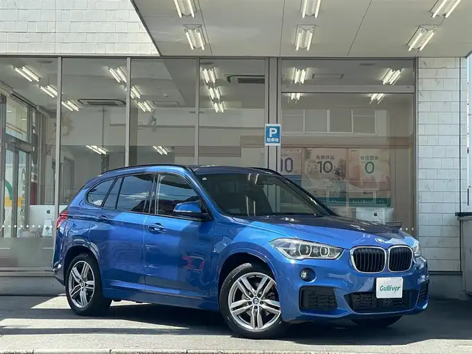 新着情報“Ｘ１xDrive 18d Mスポーツ”2019年式エストリル・ブルー入荷しました！