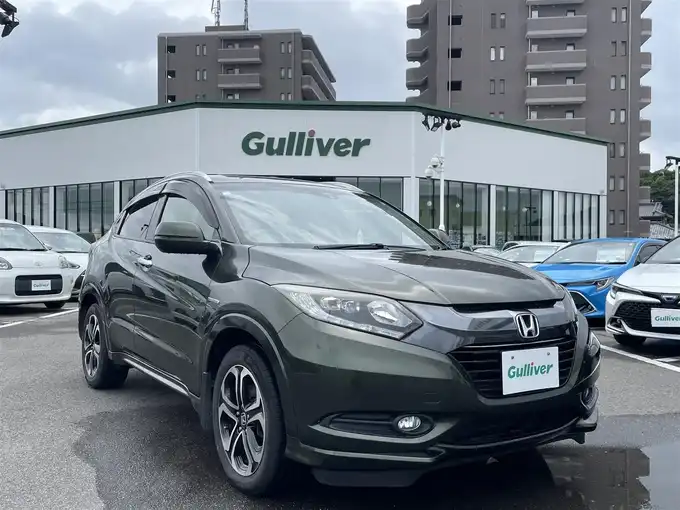 新着情報“ヴェゼルハイブリッドZ”2014年式ミスティックグリーンパール入荷しました！