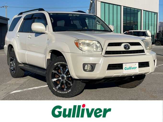 新着情報“ハイラックスサーフSSR－X”2007年式ホワイトパールクリスタルシャイン入荷しました！