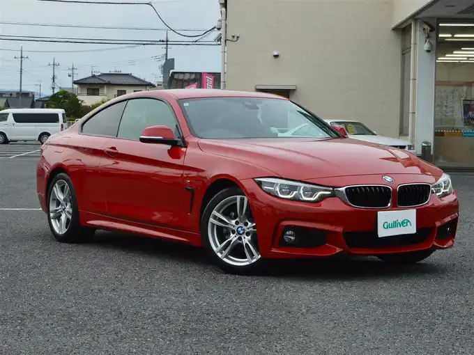 新着情報“４シリーズ420iクーペ Mスポーツ”2019年式メルボルンレッド入荷しました！