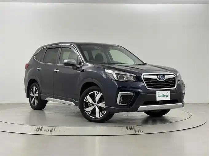 新着情報“フォレスターアドバンス”2020年式ダークブルーパール入荷しました！