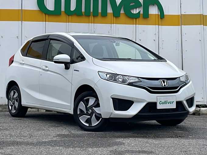 新着情報“フィットハイブリッドハイブリッド・Lパッケージ”2015年式ホワイトオーキッドパール入荷しました！