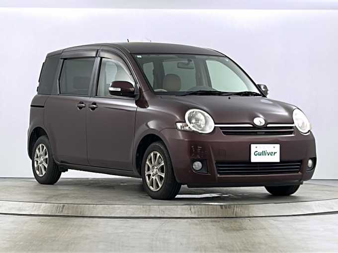 新着情報“シエンタG”2011年式マルーンブラウンマイカ入荷しました！