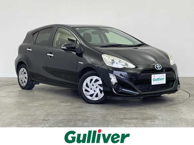 新着情報“アクアSスタイルブラック”2017年式ブラックマイカ入荷しました！