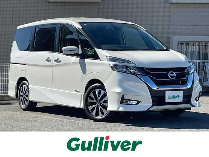 新着情報“セレナハイウェイスター”2017年式ブリリアントホワイトパール入荷しました！