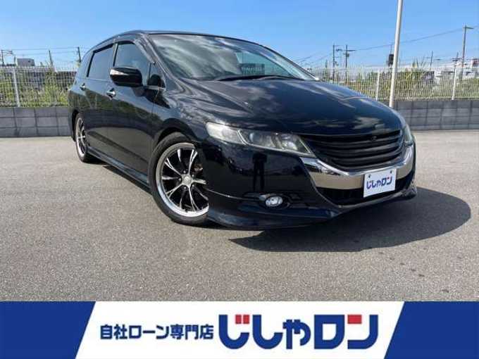 新着情報“オデッセイアブソルート”2013年式プレミアムスパークルブラックパール入荷しました！