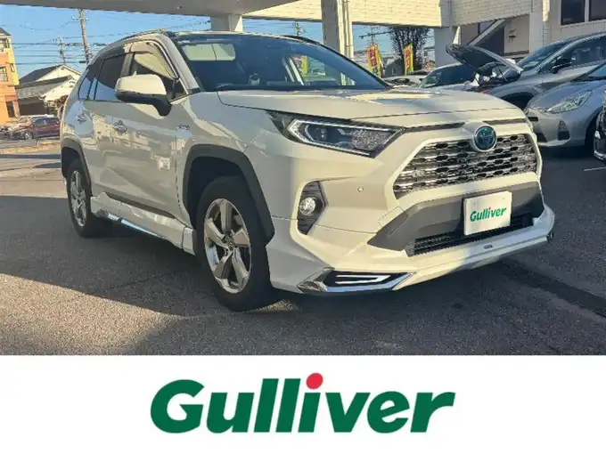 新着情報“ＲＡＶ４ハイブリッドG”2019年式ホワイトパールクリスタルシャイン入荷しました！