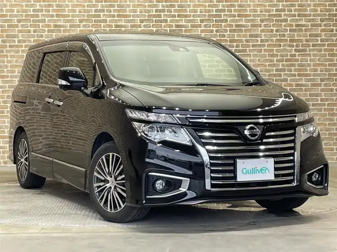 新着情報“エルグランド250ハイウェイスターS”2020年式ファントムブラック入荷しました！