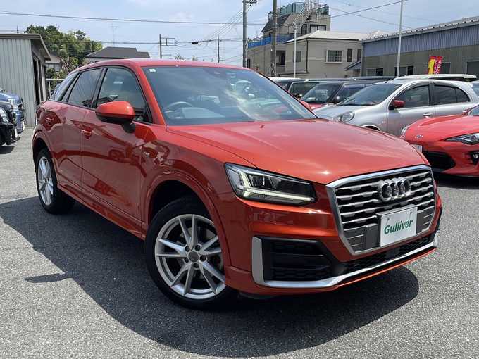 新着情報“Ｑ２30TFSIスポーツ”2019年式コーラルオレンジメタリック入荷しました！