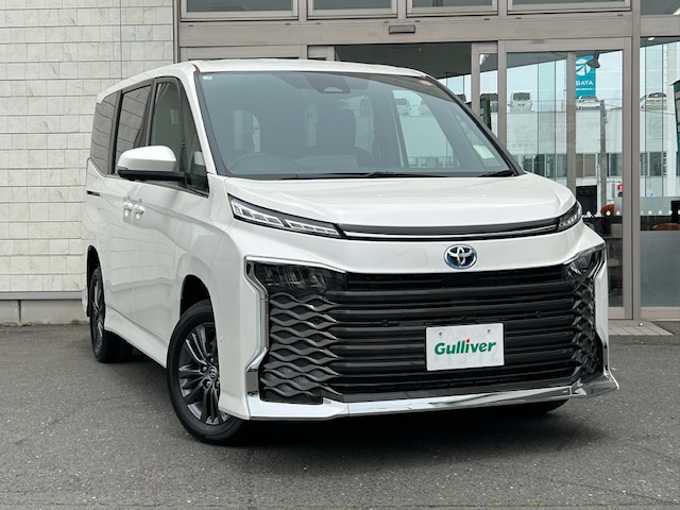 新着情報“ヴォクシーハイブリッドS－Z”2025年式ホワイトパールクリスタルシャイン入荷しました！