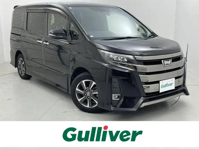 新着情報“ノアSi”2018年式ブラック入荷しました！