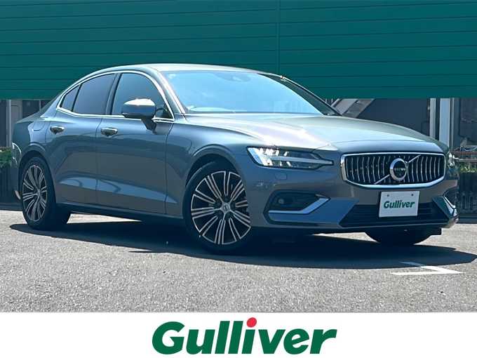 新着情報“Ｓ６０T5 インスクリプション”2020年式ガンＭ入荷しました！
