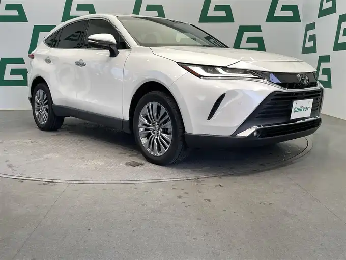 新着情報“ハリアーZ レザーパッケージ”2020年式ホワイトパールクリスタルシャイン入荷しました！