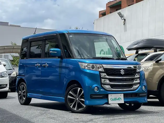 新着情報“スペーシアカスタムＺターボ デュアルカメラブレーキサポート ユーティリティーパッケージ装着車”2017年式ブリスクブルーM入荷しました！