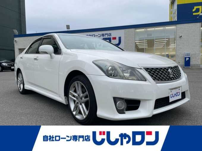 新着情報“クラウンアスリート”2012年式ホワイトパールクリスタルシャイン入荷しました！