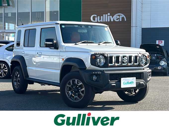 新着情報“ジムニーノマドFC”2025年式アークティックホワイトパール入荷しました！