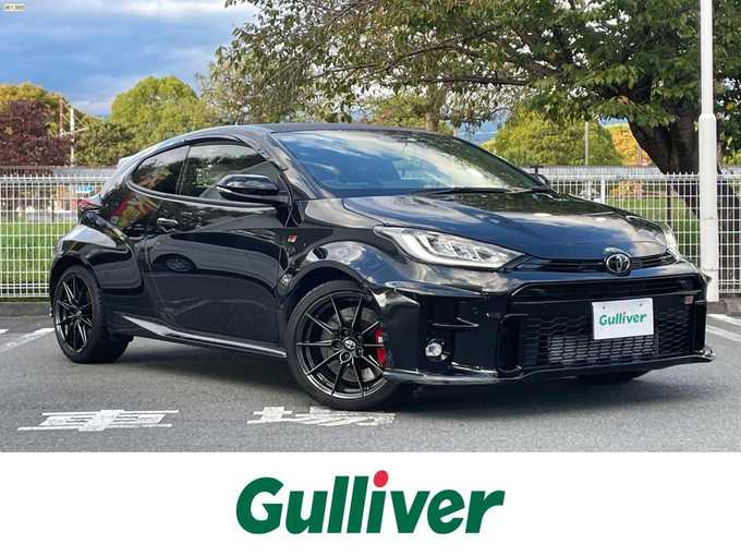 新着情報“ＧＲヤリスRZ ハイパフォーマンス”2023年式プレシャスブラックパール入荷しました！