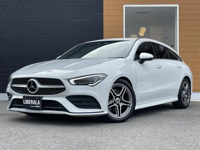 新着情報“ＣＬＡクラス シューティングブレークCLA200d シューティングブレーク”2020年式デジタルホワイト入荷しました！