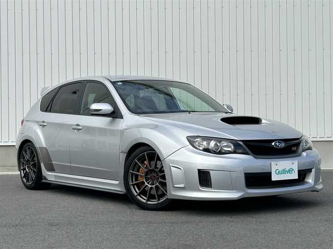 新着情報“インプレッサWRX STI スペックC 18インチタイヤ仕様車”2011年式スパークシルバーメタリック入荷しました！