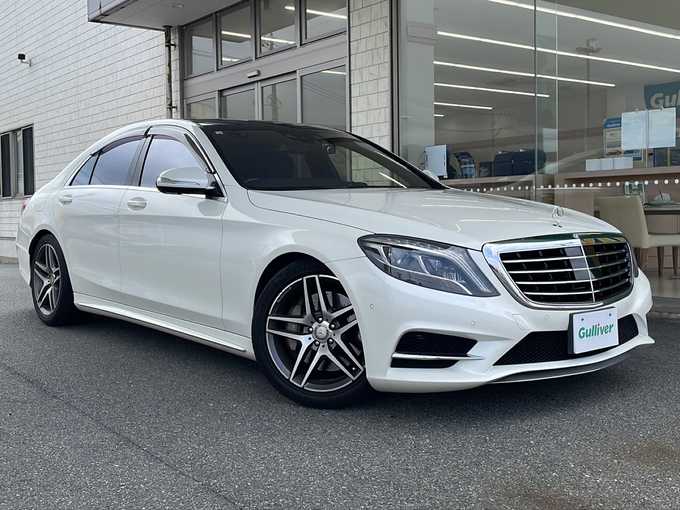 新着情報“ＳクラスS400ハイブリッド エクスクルーシブ”2014年式パール入荷しました！