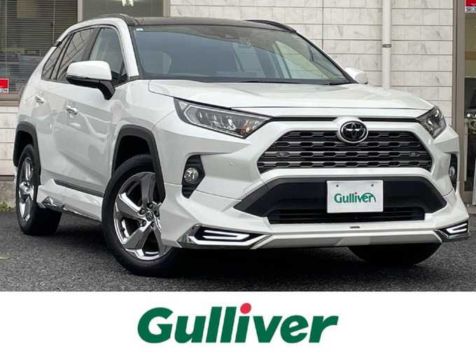 新着情報“ＲＡＶ４G”2021年式ホワイトパールクリスタルシャイン入荷しました！