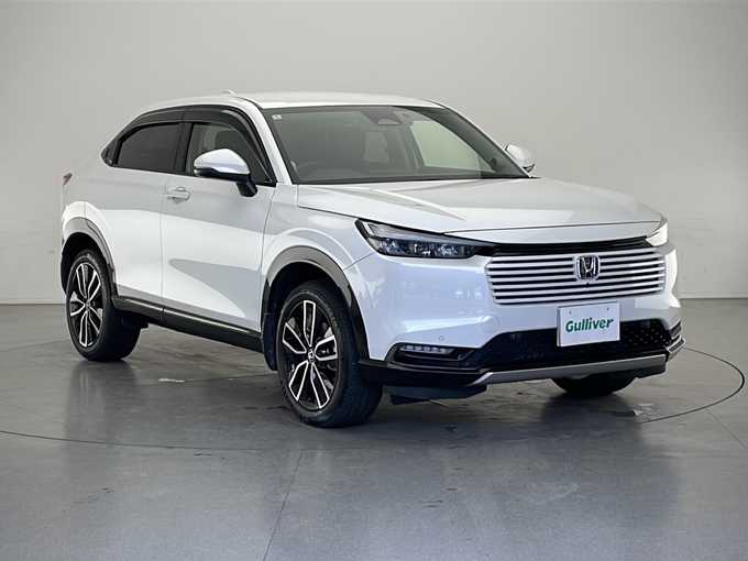 新着情報“ヴェゼルe:HEV Z”2024年式プラチナホワイトパール入荷しました！