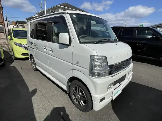 新着情報“エブリイワゴンPZターボスペシャル”2014年式パールホワイト入荷しました！