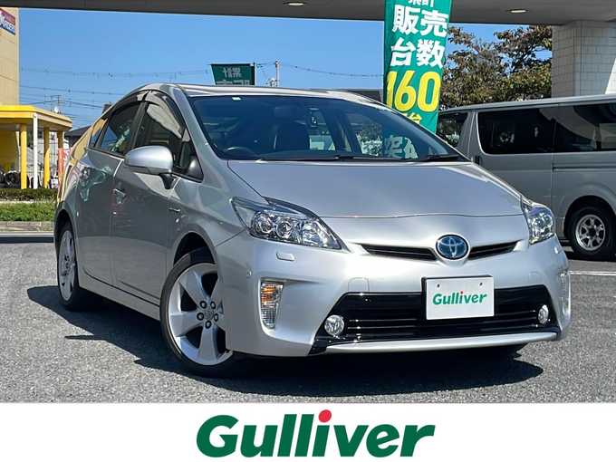 新着情報“プリウスGツーリングセレクション・レザーパッケージ”2014年式シルバーM入荷しました！