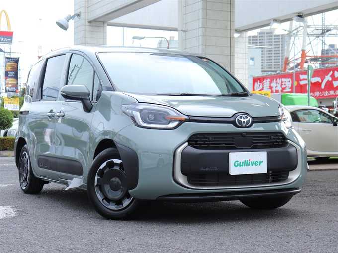 新着情報“シエンタハイブリッドZ”2025年式アーバンカーキ入荷しました！