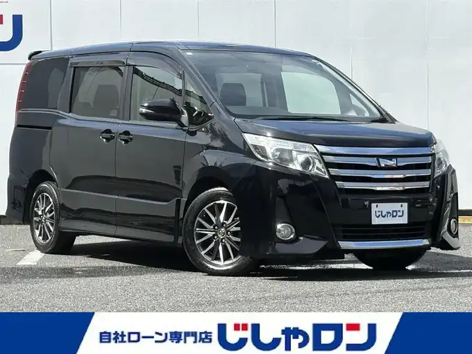 新着情報“ノアSi”2014年式ブラック入荷しました！