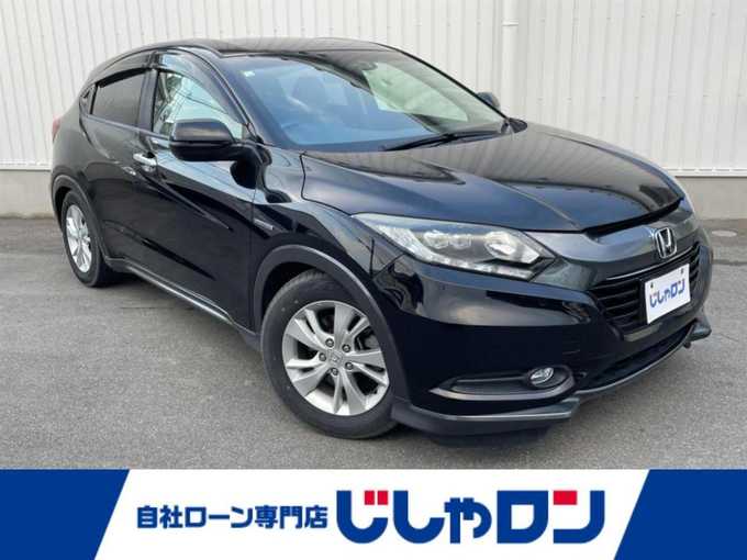 新着情報“ヴェゼルハイブリッドX”2014年式クリスタルブラックパール入荷しました！