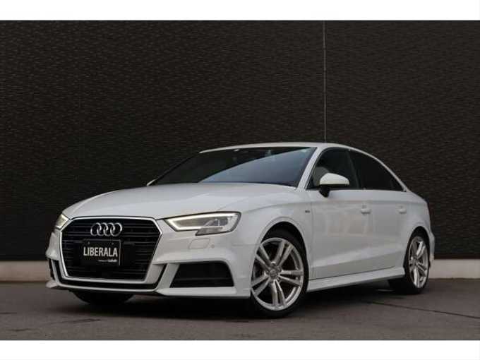 新着情報“Ａ３セダン1．4TFSI スポーツ”2018年式グレイシアホワイトメタリック入荷しました！