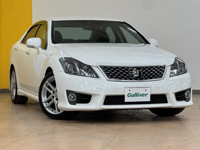 新着情報“クラウンアスリート”2011年式ホワイトパールクリスタルシャイン入荷しました！