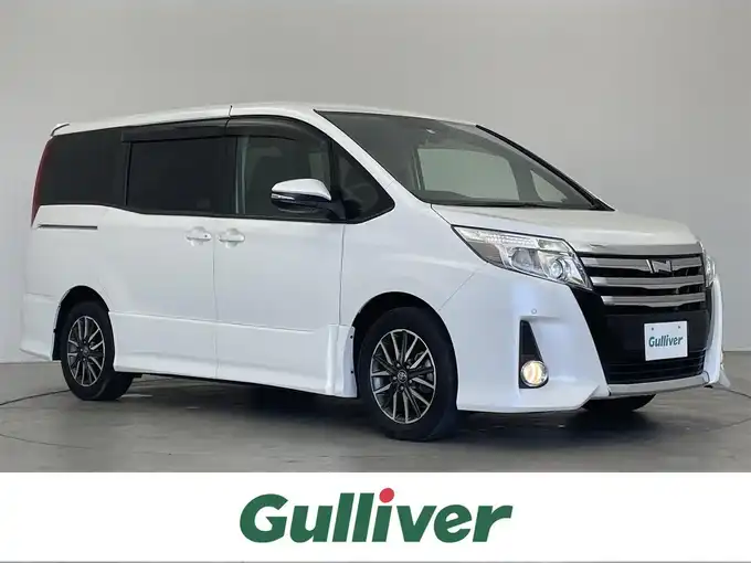 新着情報“ノアSi”2014年式ホワイトパールクリスタルシャイン入荷しました！