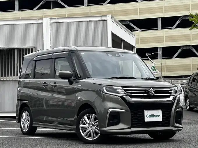 新着情報“ソリオハイブリッドMZ”2024年式タフカーキパールメタリック入荷しました！