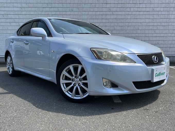 新着情報“ＩＳIS250 バージョンL”2007年式ブルーイッシュパールクリスタルシャイン入荷しました！