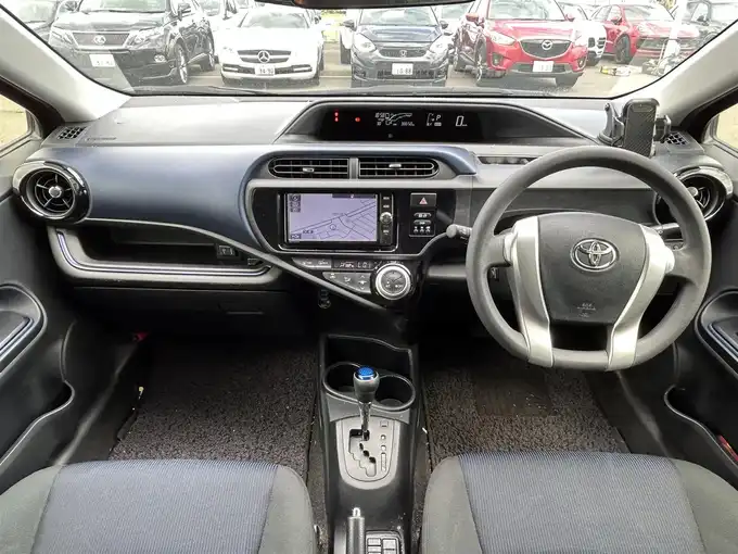 車両画像02
