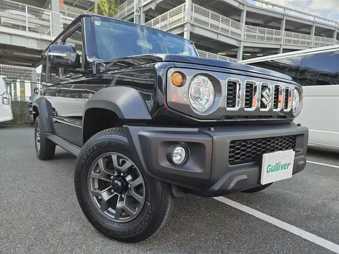 新着情報“ジムニーノマドFC”2025年式黒入荷しました！