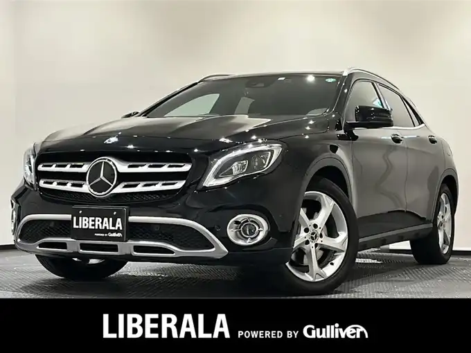 新着情報“ＧＬＡクラスGLA220 4マチック”2018年式コスモスブラック入荷しました！
