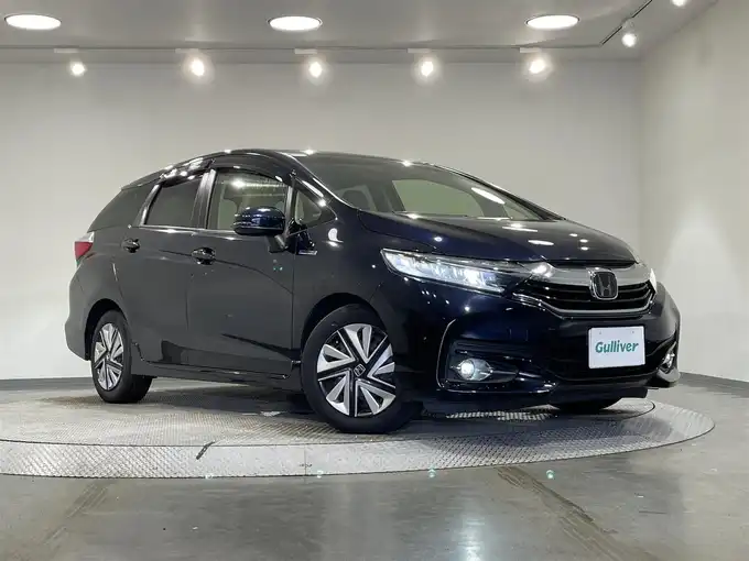 新着情報“シャトルハイブリッドX ホンダセンシング”2018年式ミッドナイトブルービームM入荷しました！