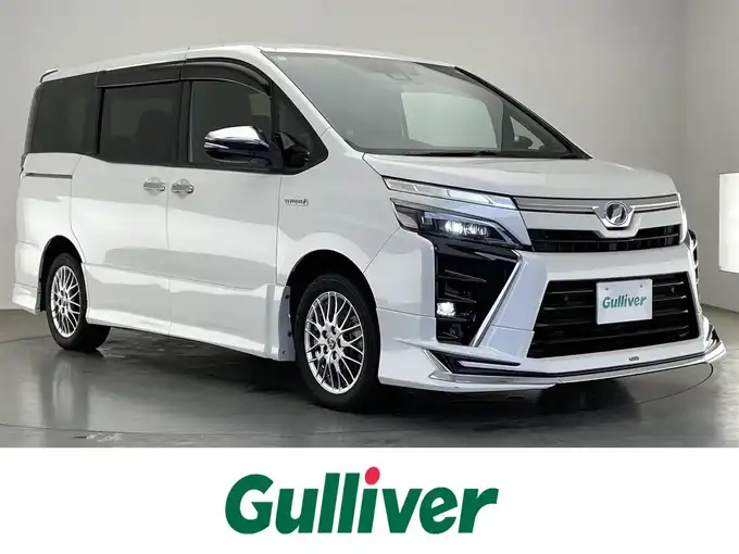 新着情報“ヴォクシーハイブリッドZS 煌Ⅱ”2020年式ホワイトパールクリスタルシャイン入荷しました！
