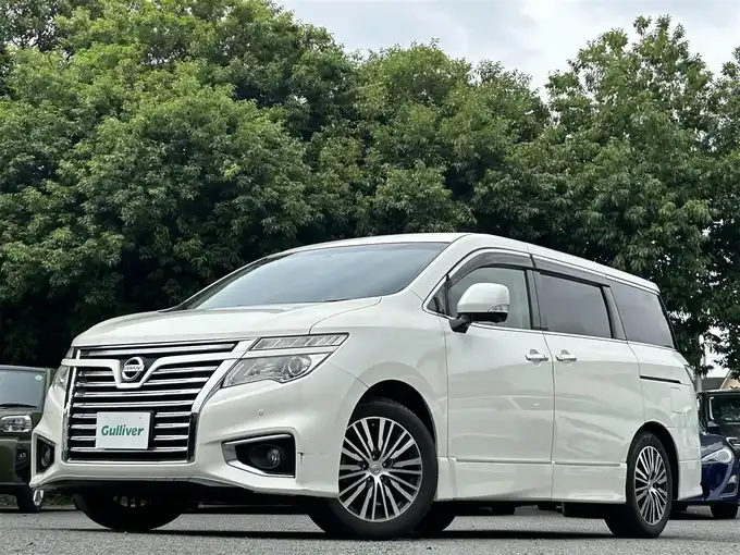 新着情報“エルグランド250ハイウェイスターS”2016年式ブリリアントホワイトパール入荷しました！