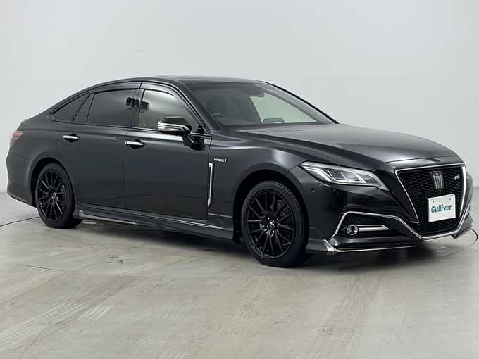 新着情報“クラウンハイブリッドRSアドバンス Four”2018年式プレシャスブラックパール入荷しました！