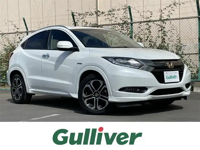 新着情報“ヴェゼルハイブリッドZ・ホンダセンシング”2016年式パール入荷しました！