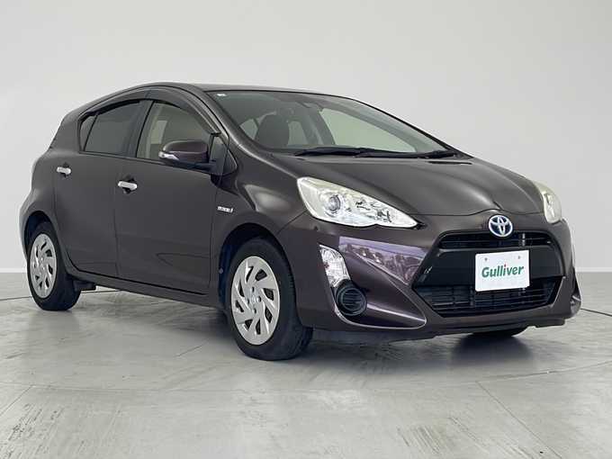 新着情報“アクアSスタイルブラック”2017年式ディープアメジストマイカメタリック入荷しました！