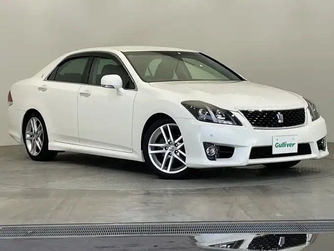 新着情報“クラウン2．5アスリート アニバーサリーエディション”2012年式ホワイトパールクリスタルシャイン入荷しました！