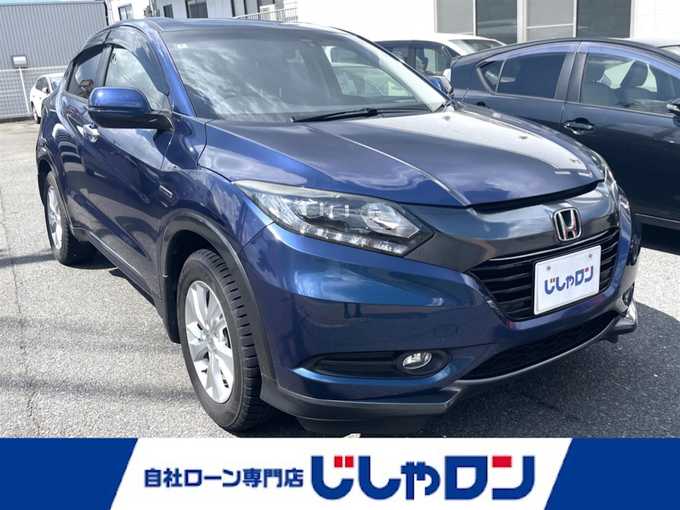 新着情報“ヴェゼルハイブリッドX”2014年式モルフォブルーP入荷しました！